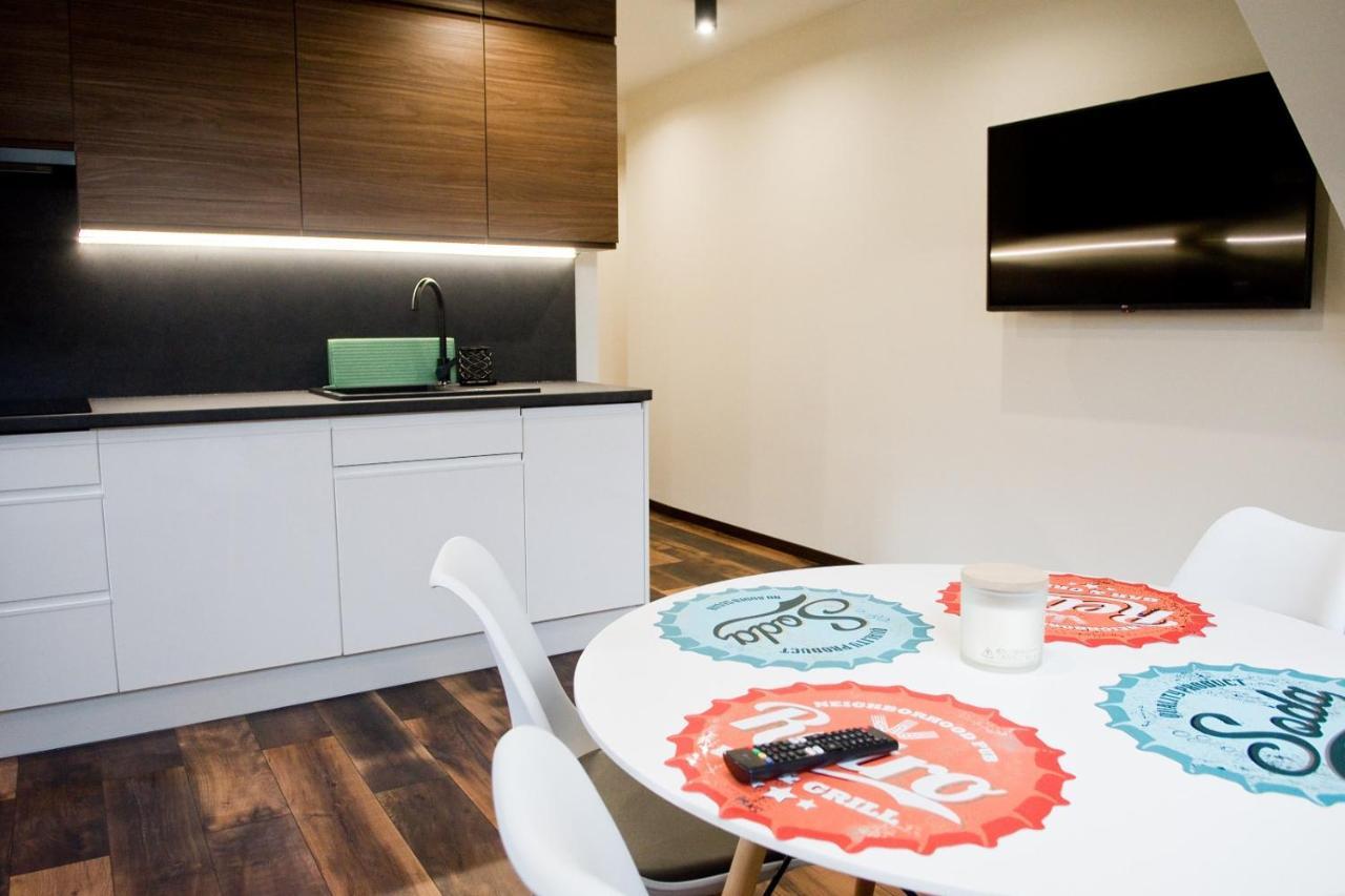 Apartamenty Dluga ノヴィ・タルク エクステリア 写真